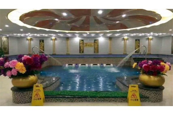 成都桑拿投资分析：低成本创业新选择(成都桑拿房)